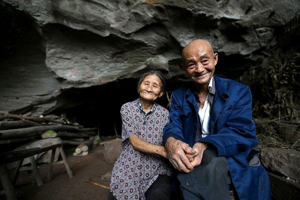 cave-dwellers-600x400