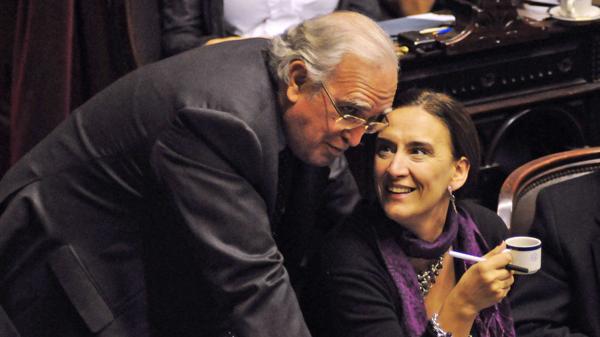 gil lavedra michetti