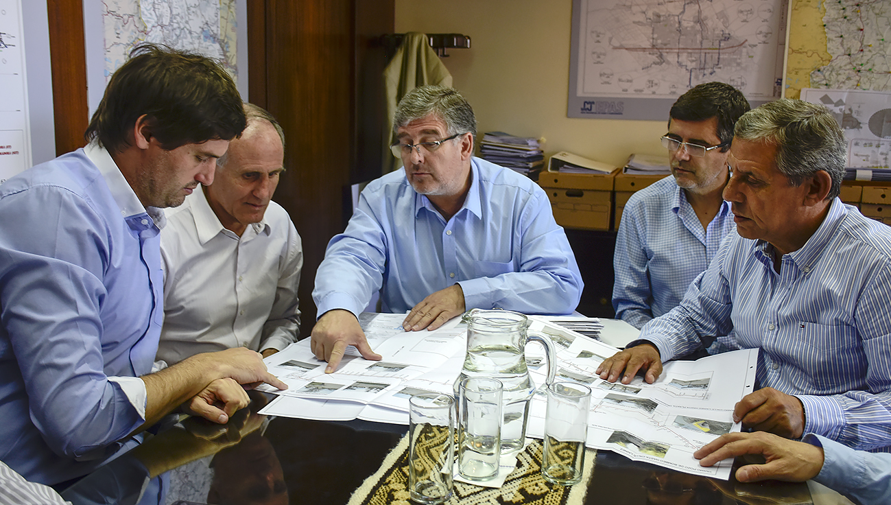 27-10-2016 Neuquen... Reunion modulo planta Tronador