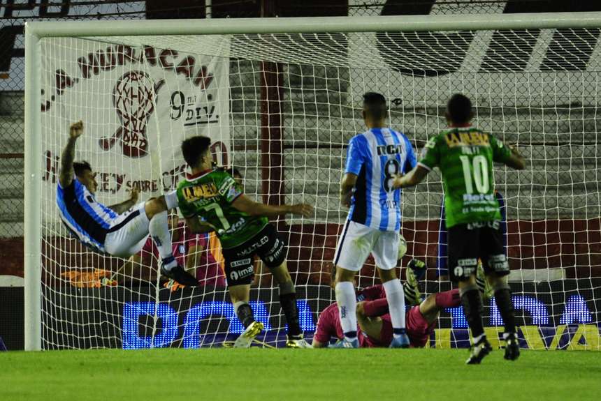pussetto-dio-empate-huracan-plancha_oleima20161119_0189_28