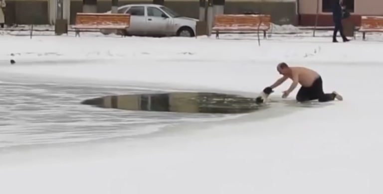 Salvó a un perro del hielo y el rescate se hizo viral