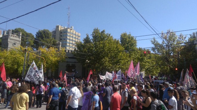 image_content_8199751_20170320121152 Gentileza