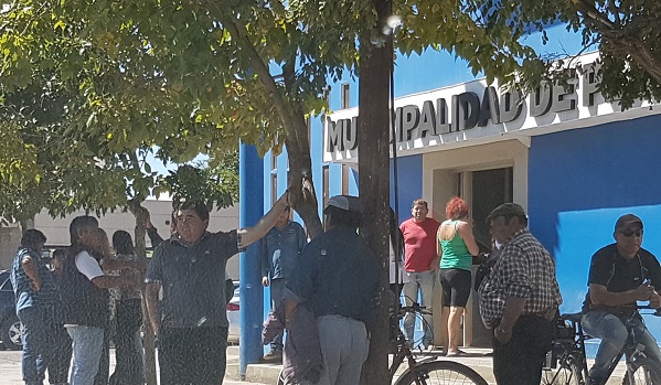 municipalidad de plaza huincul entrada1