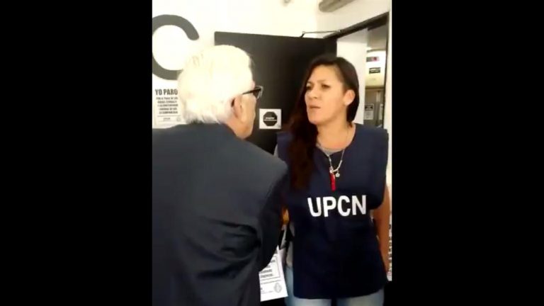 Todesca a los gritos con afiliados de UPCN