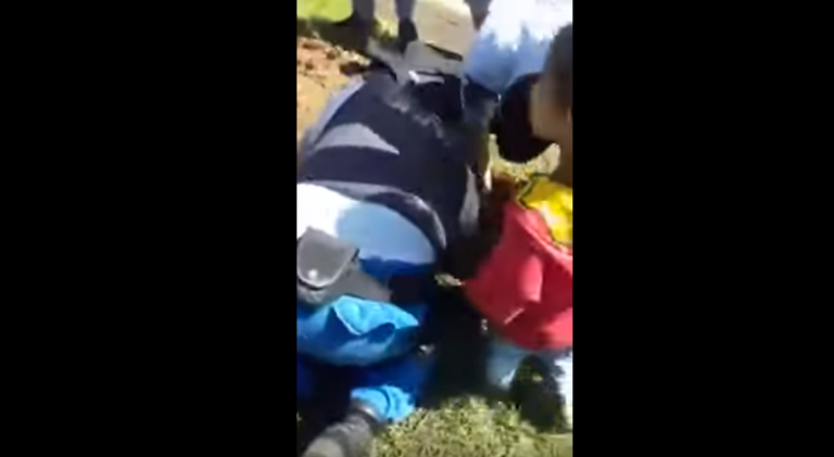 Policías rescataron a una nena de un pozo de dos metros