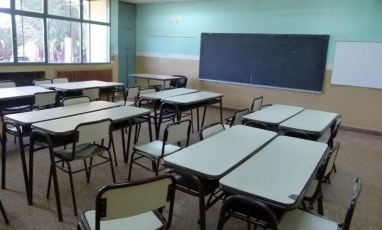La Pampa: Estudiante golpeó a una maestra en clase