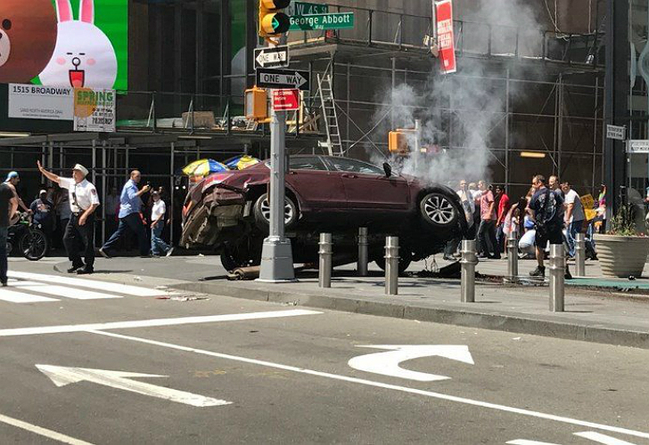 estados-unidos-atropellaron-a-10-personas-en-times-square