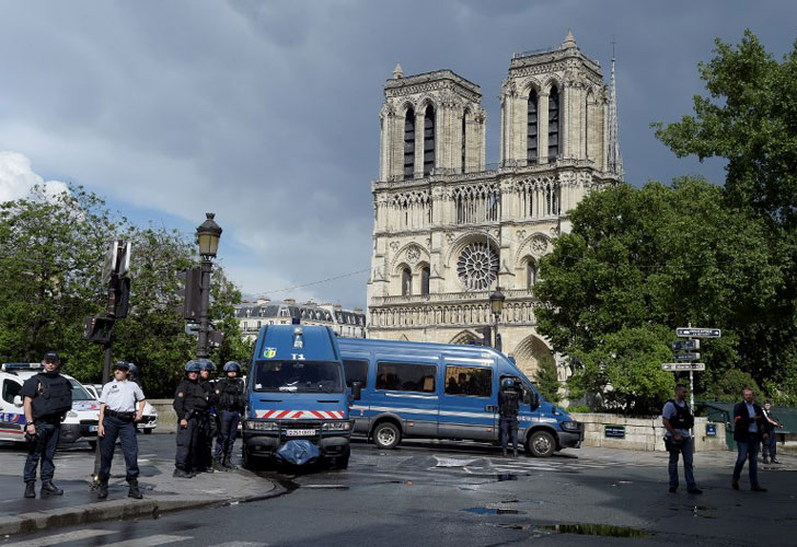 0606notredameg-03