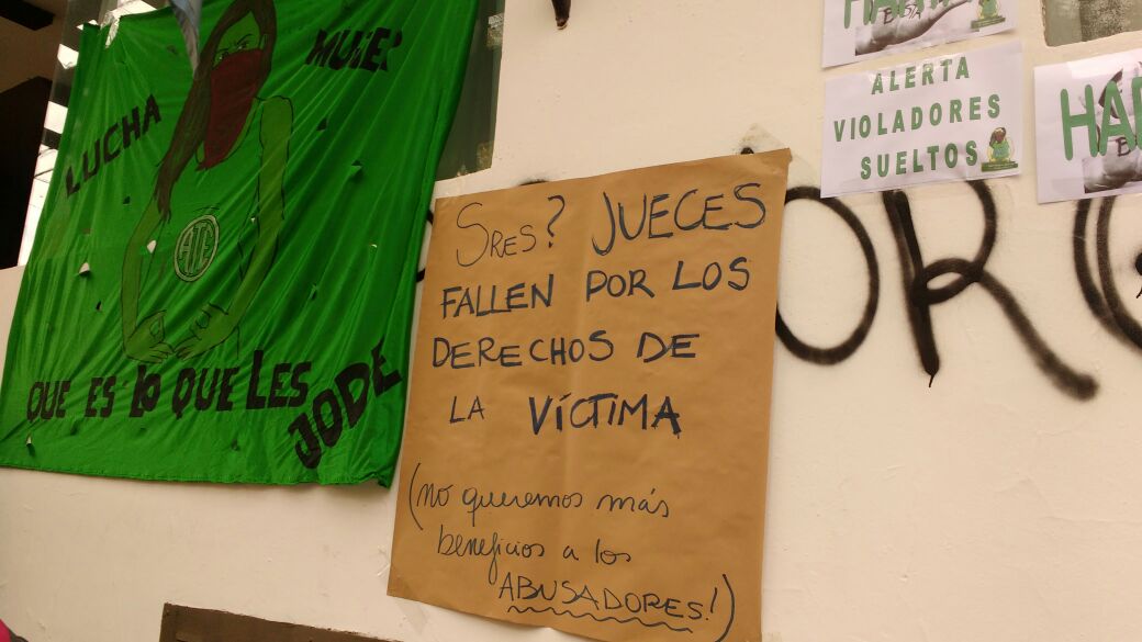 ate-juicio Gentileza.
