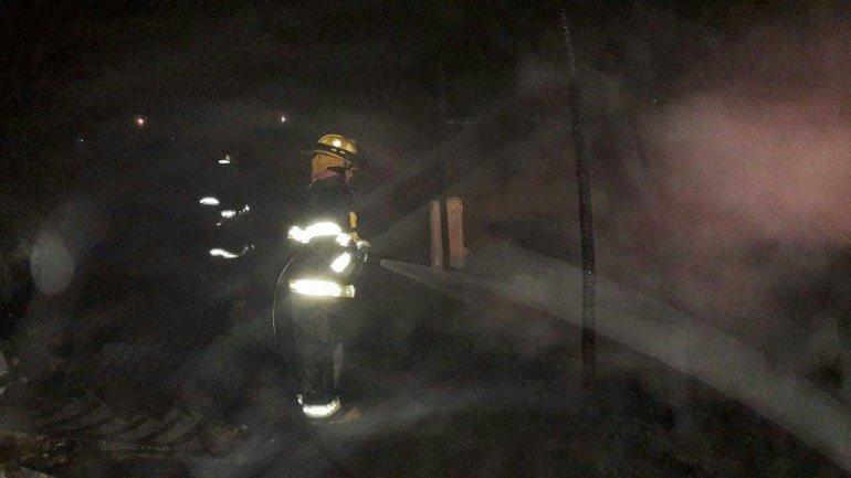 bomberos Gentileza.
