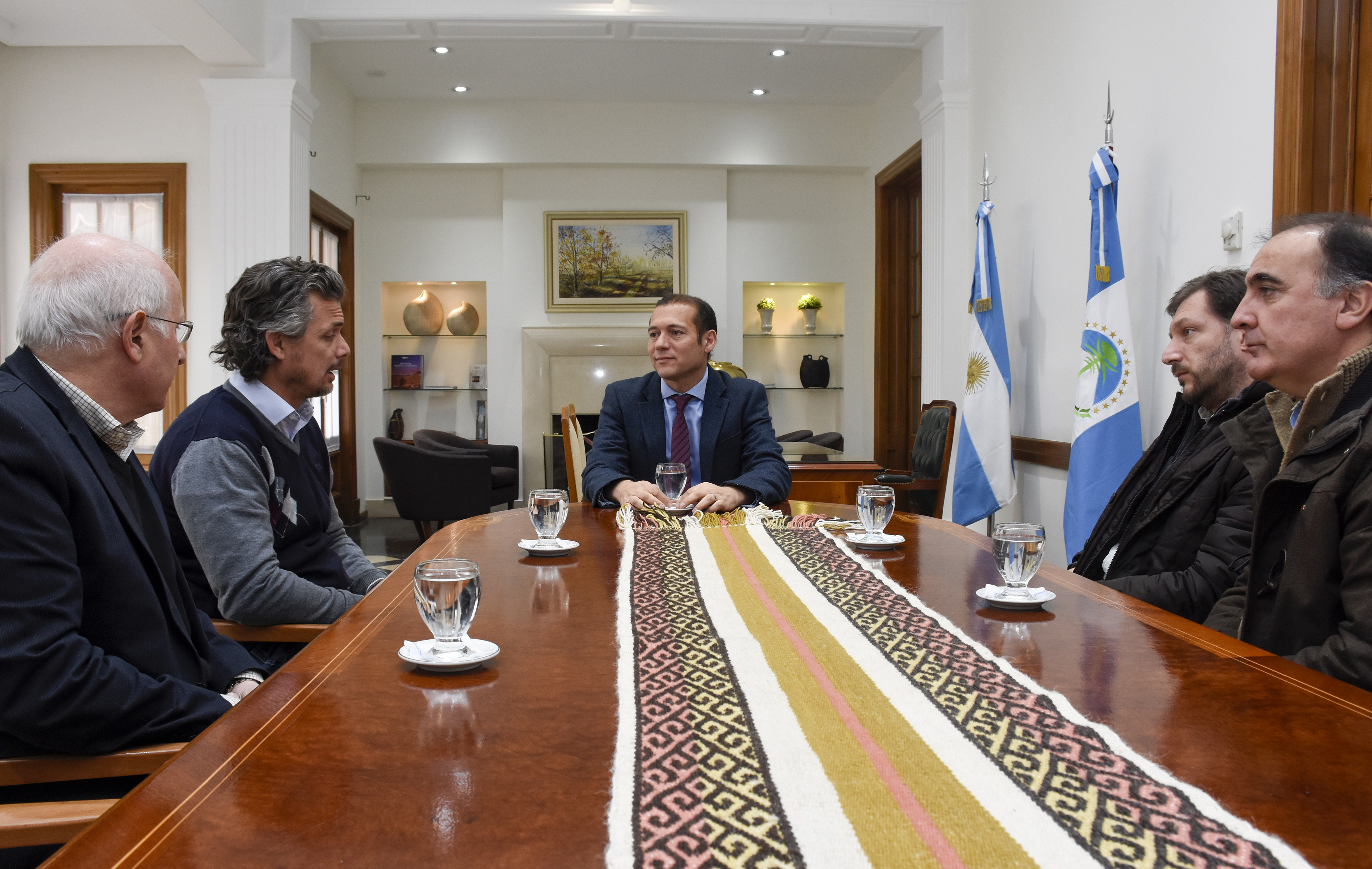 NQN 19-07-2017 El gobernador Gutiérrez recibió a directivos de