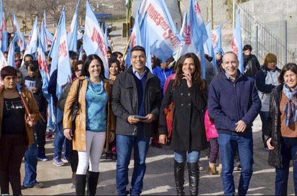 Caminata-referentes-libres-neuquen-890x395_c