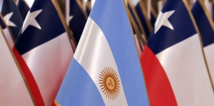 WEB-Convocan-a-presentar-proyectos-de-cooperación-entre-Argentina-y-Chile_-IMG_2046-1068x528