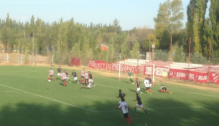 1490565373-Independiente de Neuquen y Ferro de Pico II (2017)