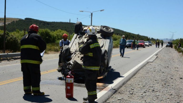 Vuelco en la Ruta 40