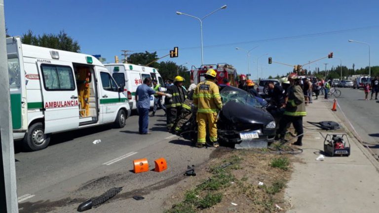Siniestro fatal en Plottier: Un muerto y dos heridos