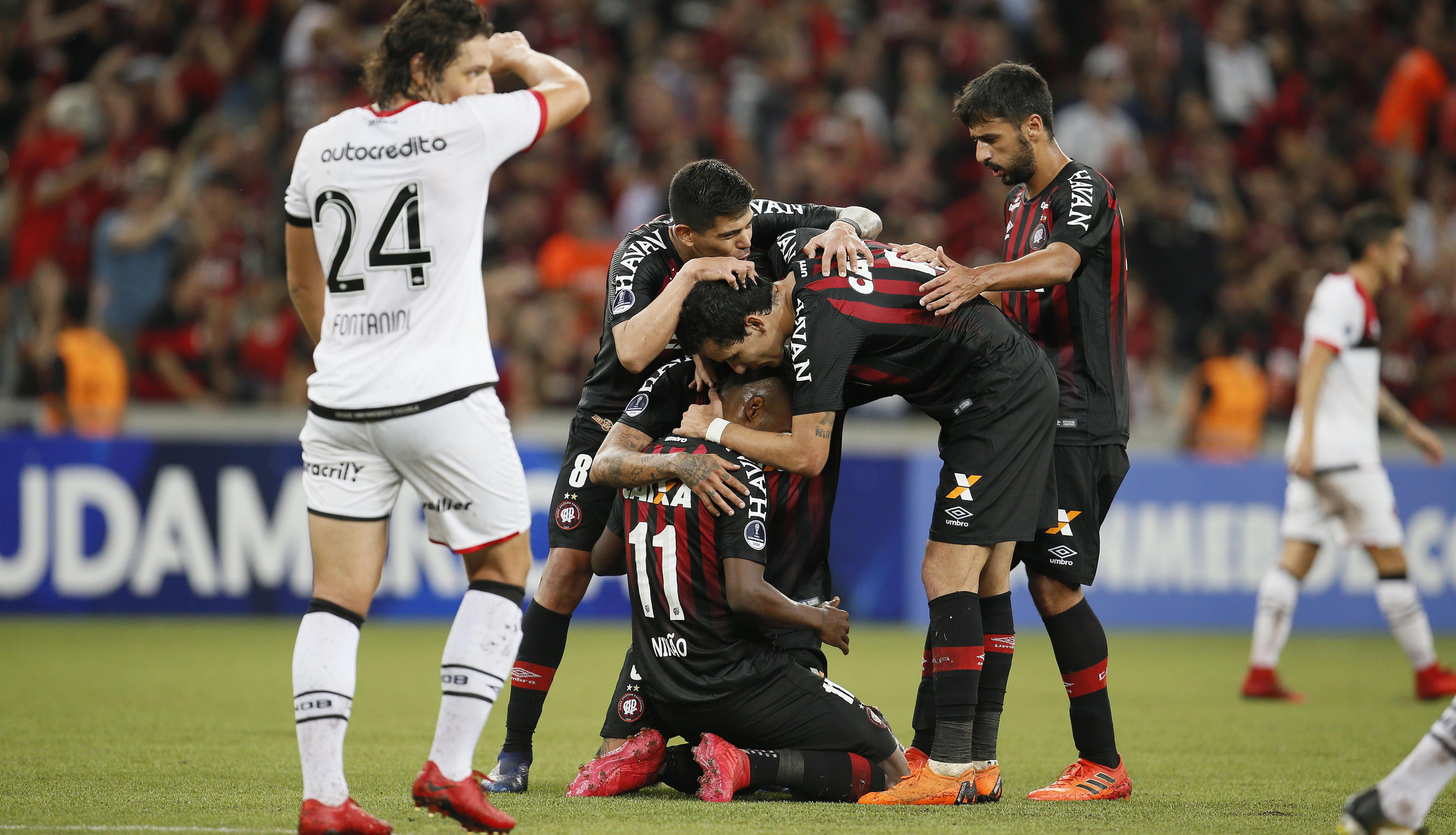 atletico-paranaense-vs-newells-old-boys