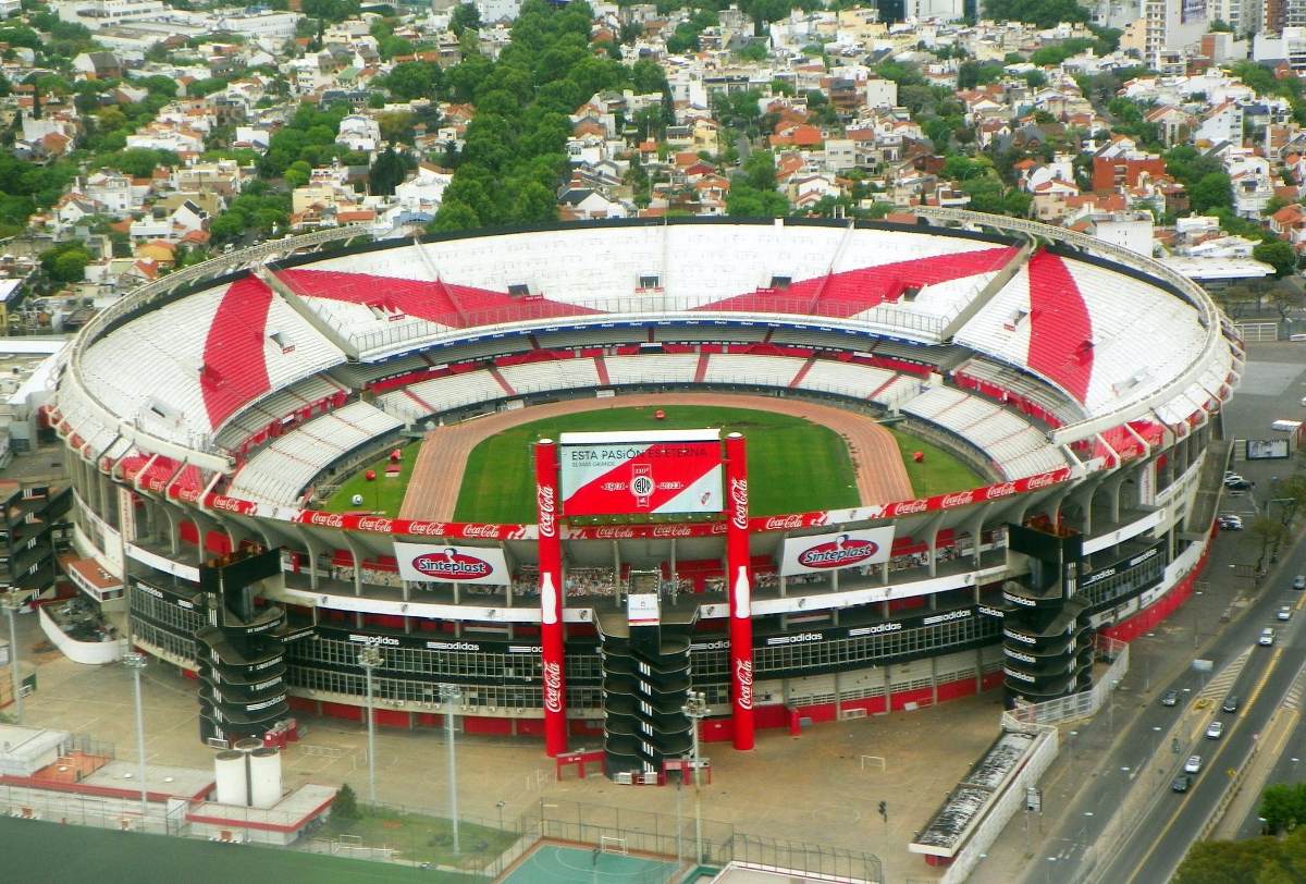 cuadros-modernos-estadio-monumental-river-plate-xl-27x42-D_NQ_NP_706778-MLA25678191784_062017-F