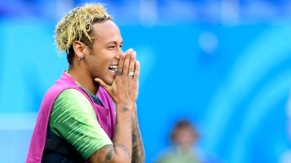 neymar-rubio-entrenamiento-brasil-mundial-rusia-2018-9