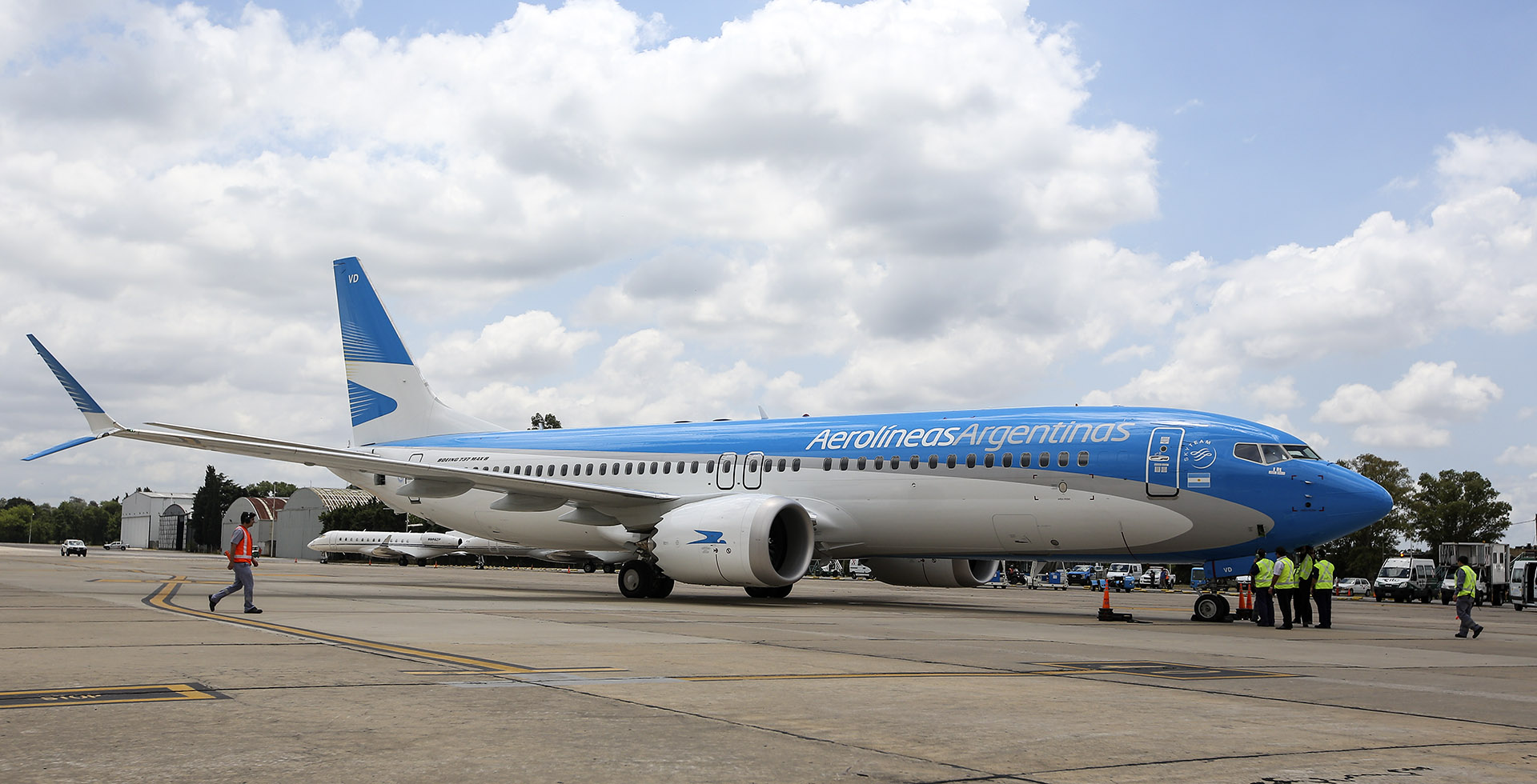 Aerolineas-Argentinas-13