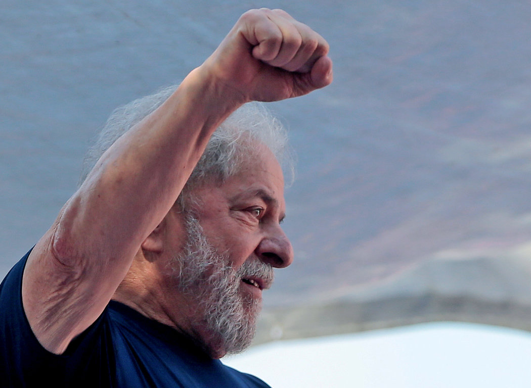 14Lula2-master1050