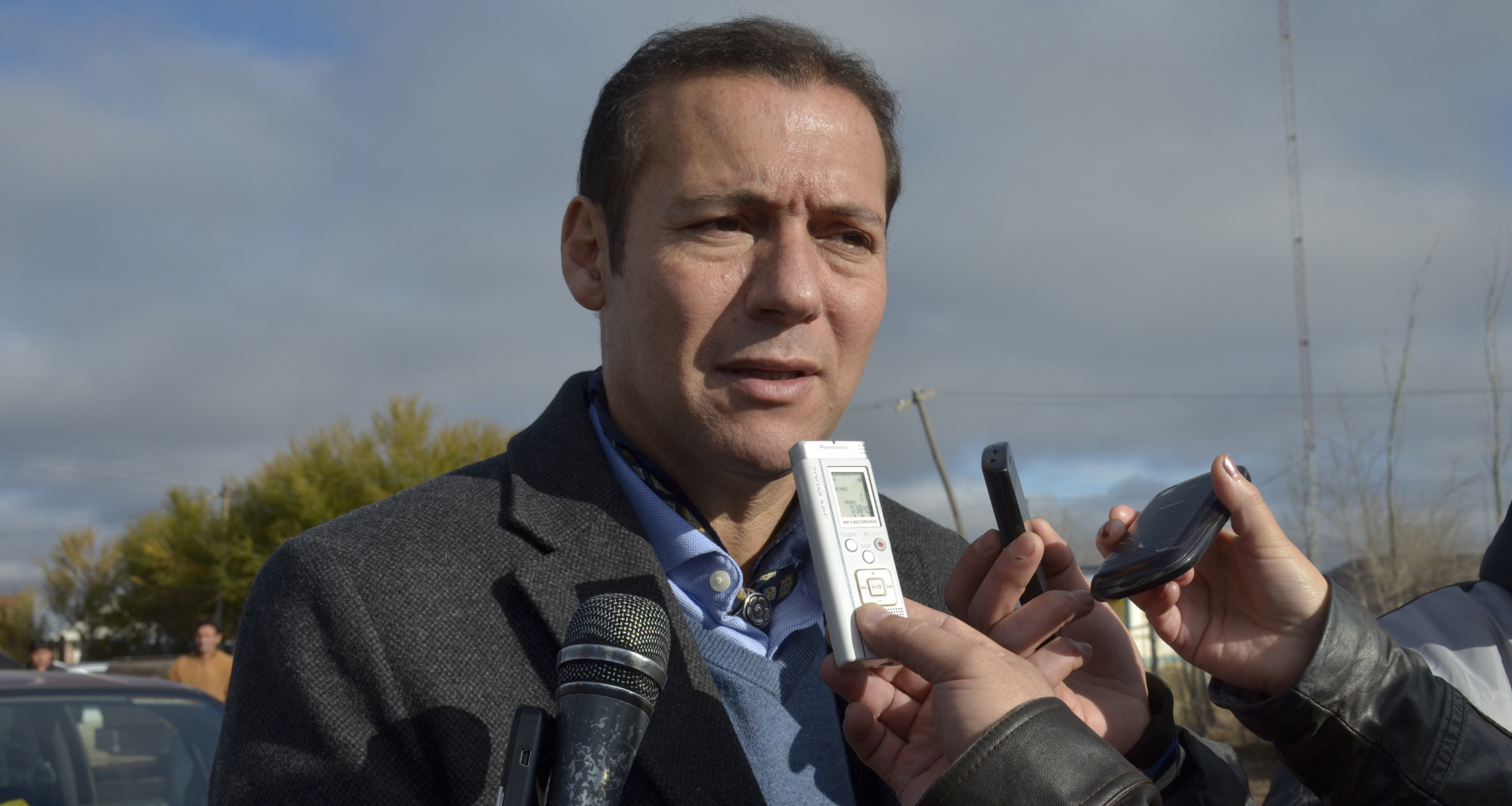 Entrevista-al-gobernador-Omar-Gutiérrez.