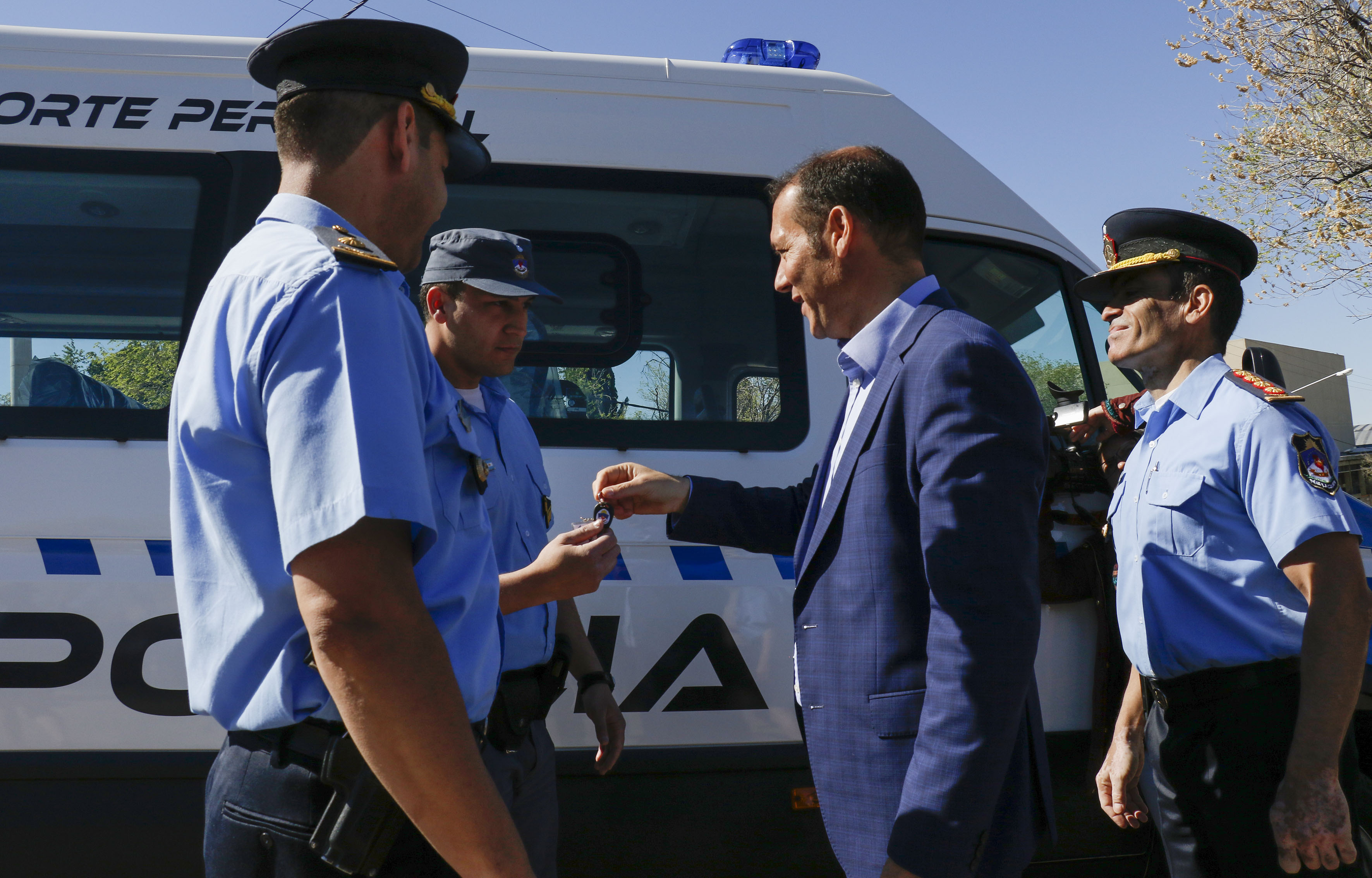 NQN 04-10-2018 Nuevos vehículos para la Policía de Neuquén