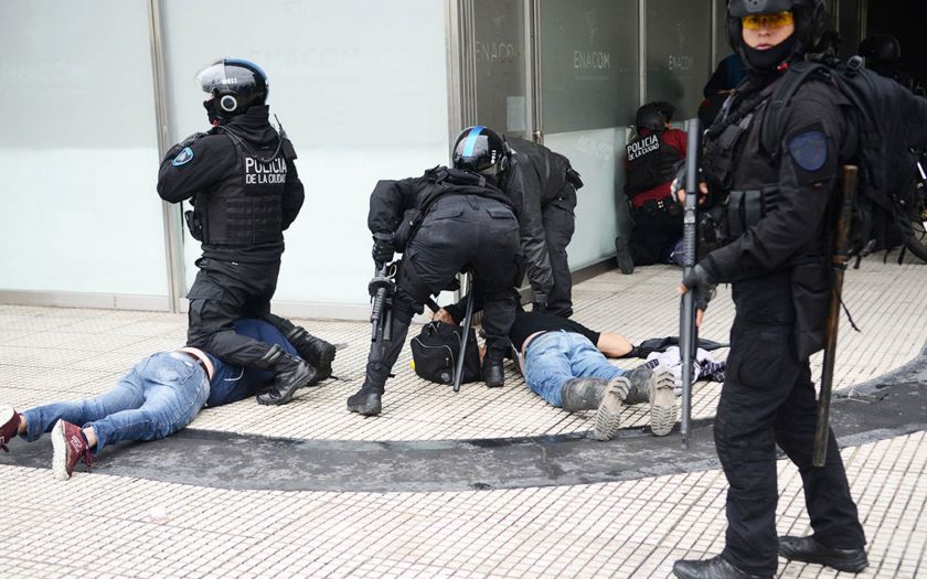 incidentes-en-el-congreso-durante-la-votacion-del-presupuesto-cuarterolo-24-10-2018-376594