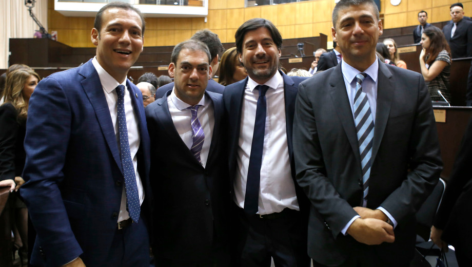 NEUQUEN..10-DICIEMBRE-2015...CAMBIO DE GOBIERNO... OMAR GUTIERRR