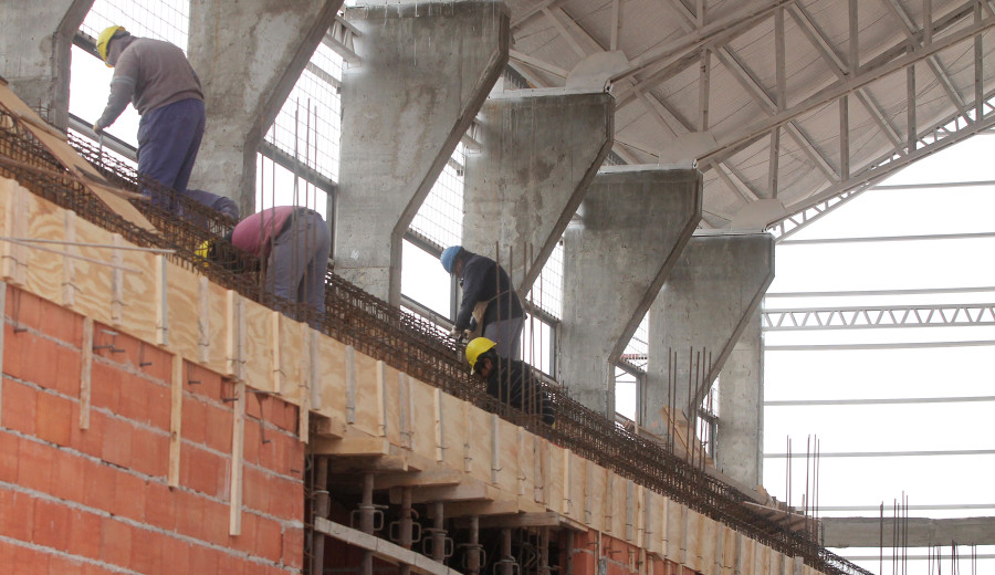 NF012-NEUQUÉN.Construccion-Polideportivo-en-Z1-FOTO-Oscar-Livera