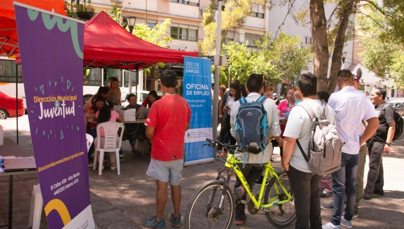 arma-tu-cv-gratis-gran-convocatoria-1-nqn