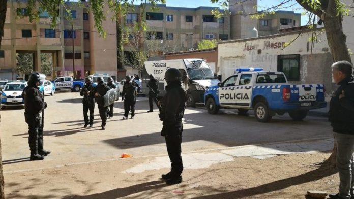 policia