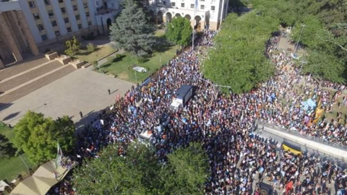 mendoza_protestas.jpg_258117318