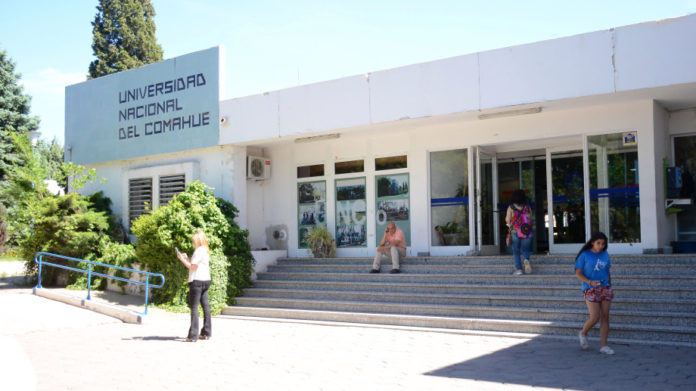 06-12--2017 NEUQUEN ELECCIONES EN LA UNCO