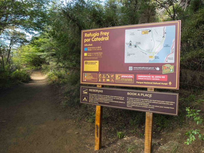 trail-map-and-info-at-the-start-of-the-frey-trail-1