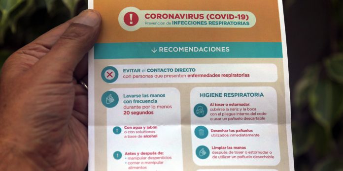 Web...Coronavirus-7V0A8374-696x348