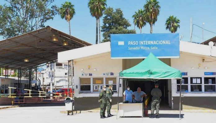 48561-salta-cerro-el-paso-fronterizo-con-bolivia-en-salvador-mazza