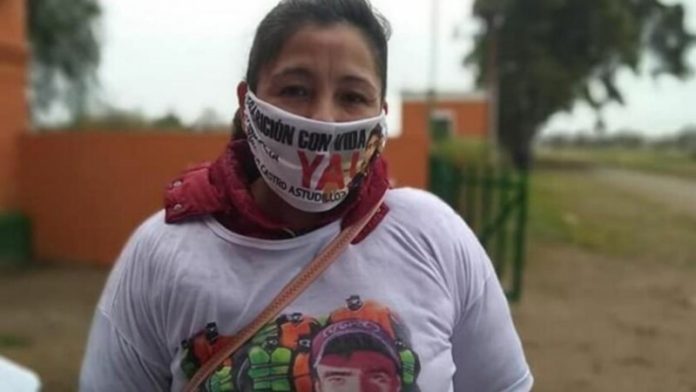 2020-07-30-facundo-astudillo-cristina-castro-mama-994600-800x450_center_center
