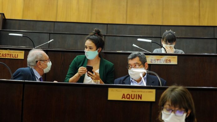 legisladores