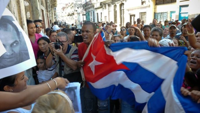 Demos-6-Protestas-en-Cuba