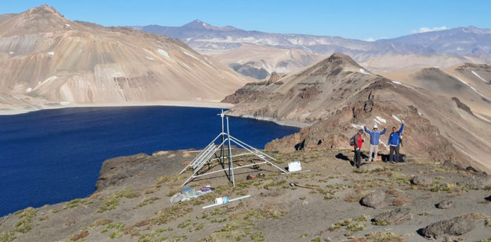 web-Monitoreo-volcánico-Laguna-del-Maule-25
