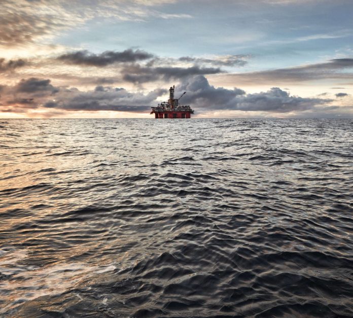 petroleo-mar