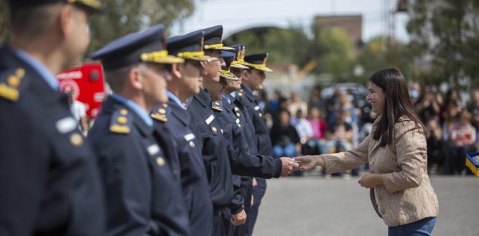 Acto-asuncion-Jefatura-de-Policia_1328-1024x506