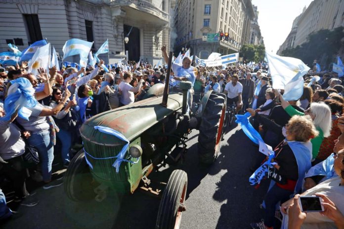 campo-tractorazo-manifestacion