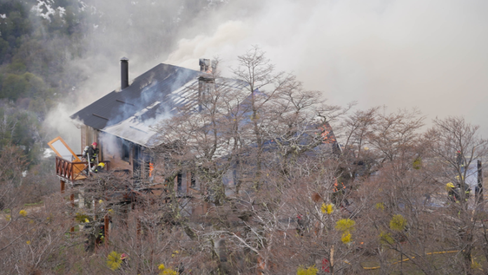 incendio-cabana-los-pendientes-san-martin-los-andes