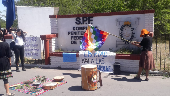 protesta-carcel-ezeiza-mapuches-detenidas