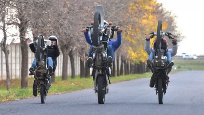 picadas-en-moto