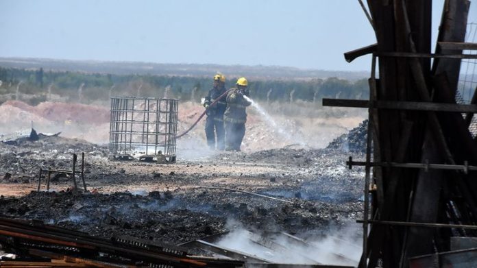 sfp-incendio-mega-quimica-parque-industrial-4jpg