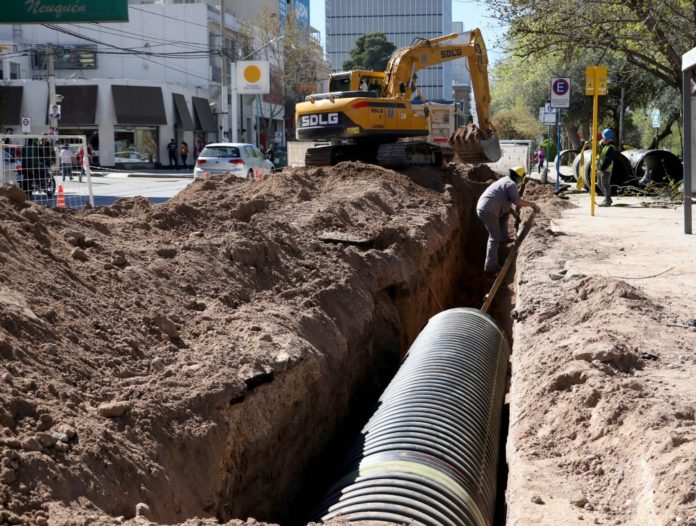 obra-pluvial-del-centro-de-Neuquén