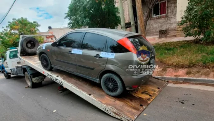 robo-auto-general-roca-barrio-cumelen ford focus